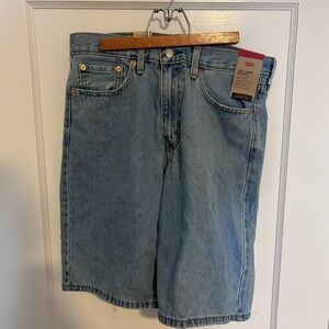 NWT Levi's 469 Men's Loose Shorts 32x12 100% cotton